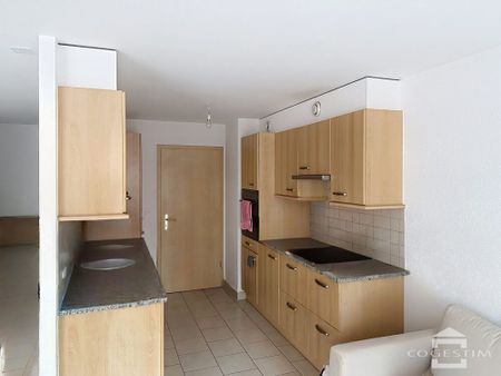 Proche de la gare, appartement 4 pièces au 3ème étage - Photo 2