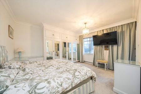 Montrose Court, London, SW7, London - Photo 5