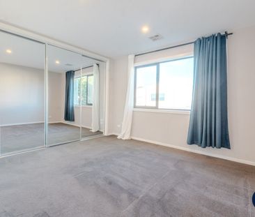 25 Bernard Heinze Avenue, MONCRIEFF ACT 2914 - Photo 4