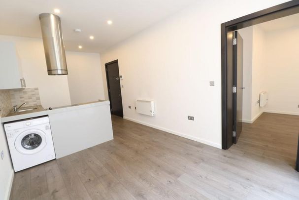 1 bedroom flat to rent - Photo 1
