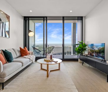 AUSTRALIAN LUXURY THAT FEELS LIKE HOME! - Unfurnished - Photo 2