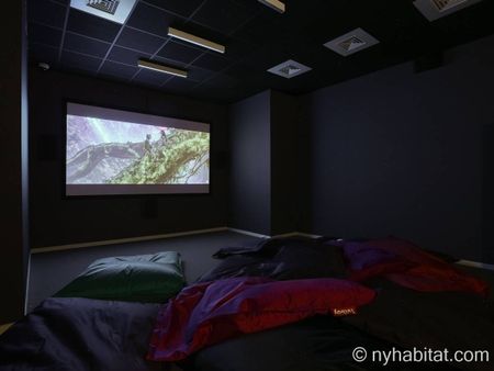 Logement à Paris, Location meublée - Photo 2