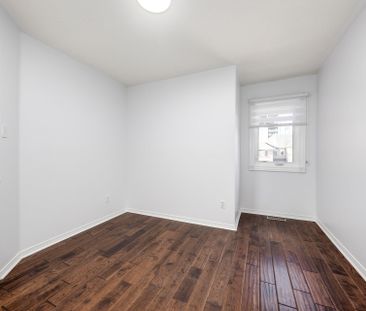 For Lease - 100 Coburg Crescent, Richmond Hill, Ontario - Photo 5