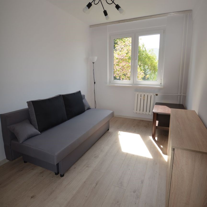 majora Henryka Sucharskiego, Osiedle Tysiąclecia, Osiedle Na Skarpie, Koszalin, województwo zachodniopomorskie, 75-355, Polska - Zdjęcie 1