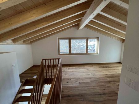 5.5 Zimmer, 128 m², 2. Stock - Photo 4