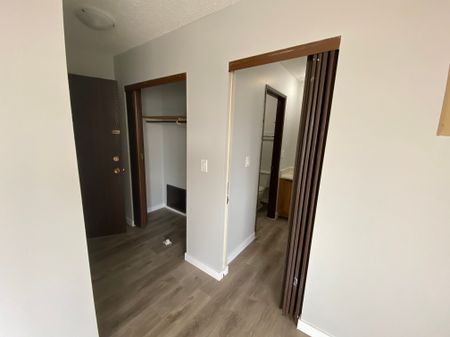 Plaza 101 *Capilano Area* - Photo 3