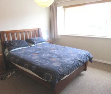 St Peters Road - Photo 4