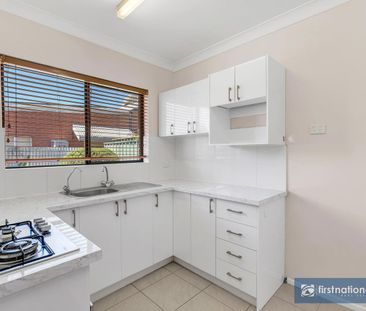 TWO BEDROOM UNIT CONVENIENTLY LOCATED IN WESTERN SUBURBS - Photo 6