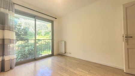 Location Appartement 3 pièces 68m² CANNES 06400 - Photo 2