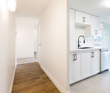 For Lease - 53 Taunton Road Unit# 57, Oshawa, Ontario - Photo 4