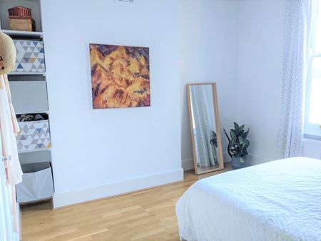 1 Bed Flat, Forest Gate, E7 - Photo 3