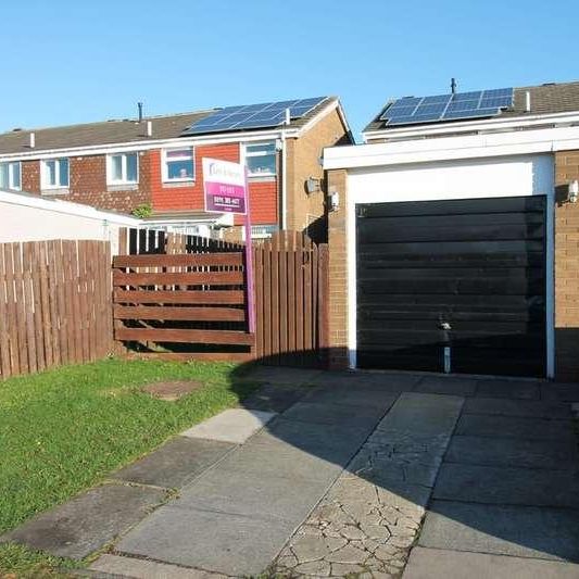 Sutton Close, Penshaw, Houghton-le-spring, DH4 - Photo 1