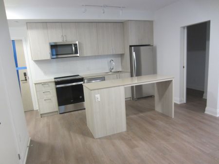 For Lease - 3250 Carding Mill Trail Unit# 316, Oakville, Ontario - Photo 4