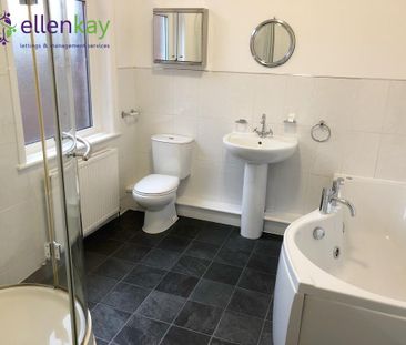 2 bedroom terraced house to rent - Photo 6