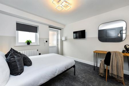 Studio to rent - Photo 2