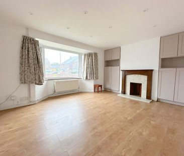 3 bedroom semi-detached house to rent - Photo 3