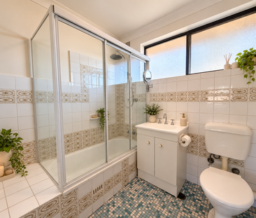 Convenient Apartment Living in the Heart of Penrith - Photo 5