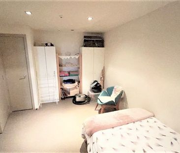 Oversized Two Bedroom Apartment 1st Story - Photo 5