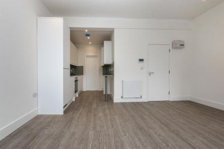 Studio to rent - Photo 4