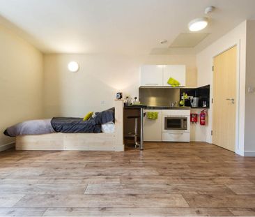 Studio to rent - Photo 3