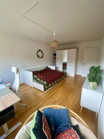 2-ROOM APARTMENT IN BERN – LÄNGGASSE, FURNISHED, TEMPORARY - Photo 2