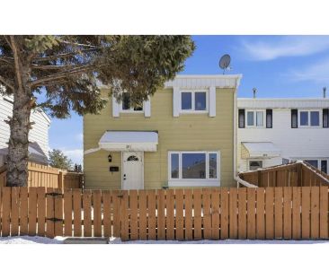 4 Bedrooms Townhouse | Finished Basement | Near WEM — 4 Bedrooms Townhouse - Photo 1