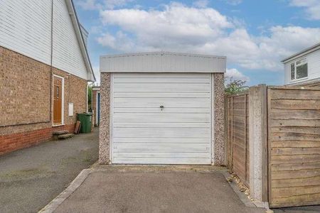 Conway Drive, Shepshed, Leicestershire, LE12 - Photo 3