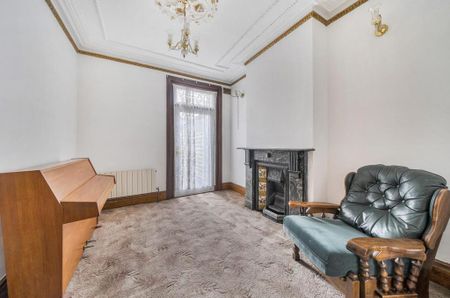 3 bedroom terraced house to rent - Photo 4