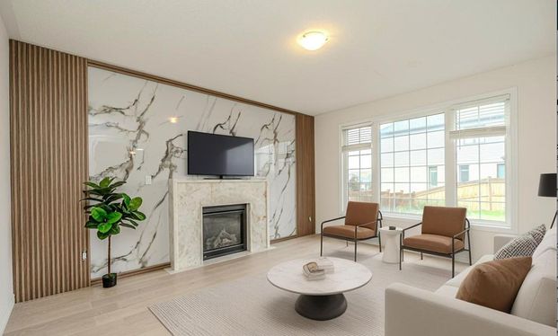 For Lease - 3027 Monarch Drive, Orillia, Ontario - Photo 1
