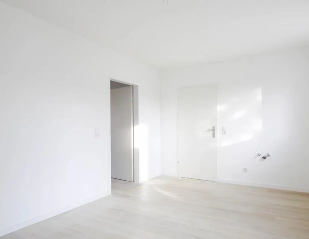 Erstbezug nach Modernisierung - Maisonettewohnung mit großzügigem Raumgefühl - Foto 1