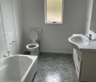 For Rent – Spacious 3-Bedroom, 2-Bathroom Home in Masterton - Photo 2