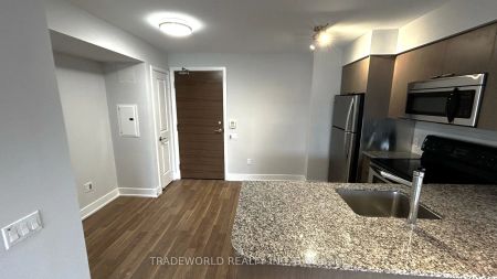 23 Sheppard Avenue E #806 - Photo 4