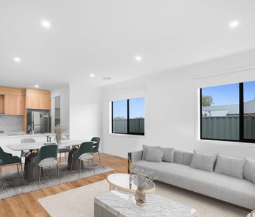 Spacious Family Living in Prime Donnybrook - Comfort, Style & Conve... - Photo 5