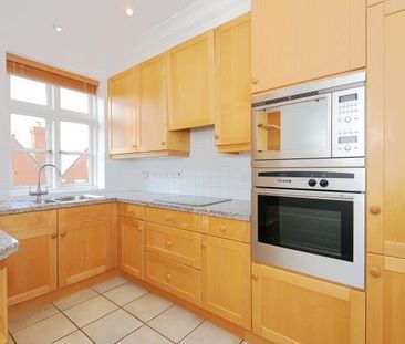 2 bedroom flat to rent - Photo 5