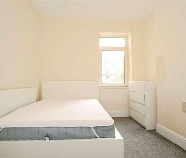 Donald Street, Cardiff, CF24 - Photo 2