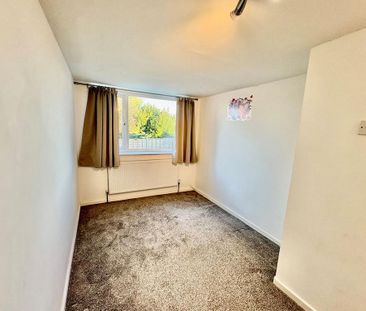 2 bedroom detached bungalow to rent - Photo 5