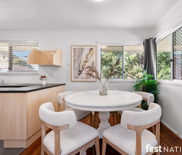 TIDY 3 BEDROOM HOUSE WITH A GREAT SIZED YARD & SIDE ACCESS - Photo 4