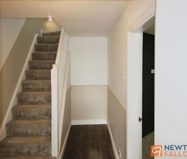 Meadow Lane, Willenhall, WV12 - Photo 5