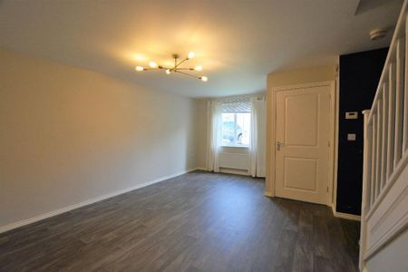 3 bedroom terraced house to rent - Photo 4