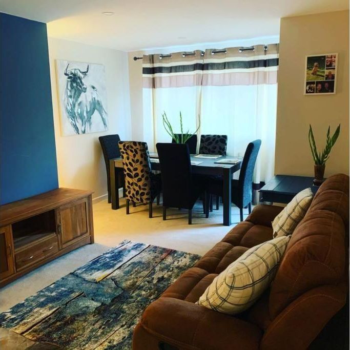 3 bedroom apartment to rent - Photo 1