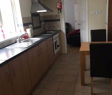**student Property**, 20 Barry Street, Derry, BT48 7PJ - Photo 4