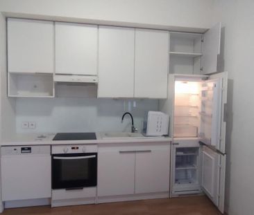 Location Appartement 2 pièces 48m² BORDEAUX 33000 - Photo 6