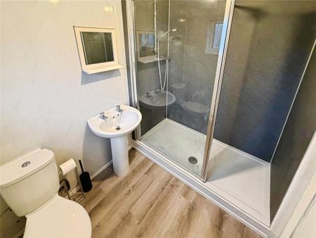 2 bedroom terraced house to rent - Photo 5