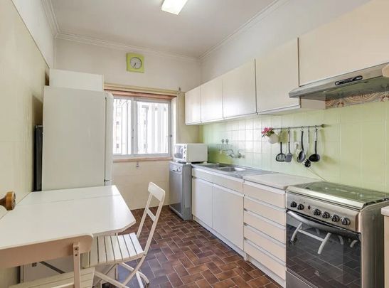 Rua Dom João de Castro, Almada, Setúbal Municipality 2800-104 - Photo 1