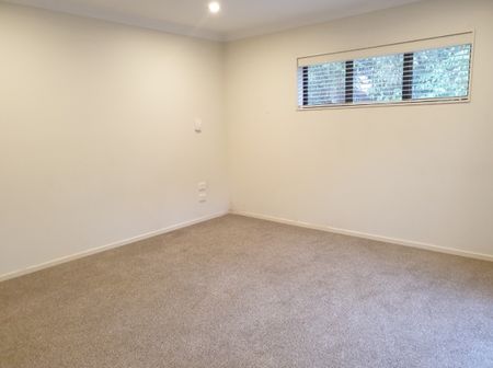 Property Management28 Lomas Way, Albany - House for Rent - Photo 4