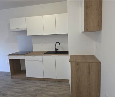 2 pièces - 40,25 m² - 1er étage - Colocation non autorisée - Photo 2