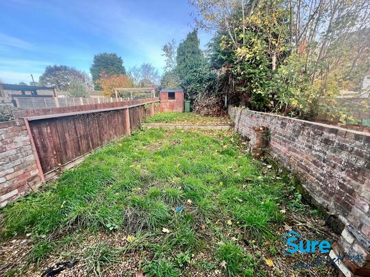 2 bedroom terraced house to rent - Photo 1