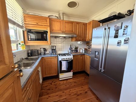 Holsworthy - Photo 2