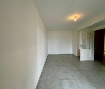 Location Appartement 2 pièces 45m² LA MOTTE SERVOLEX 73290 - Photo 6