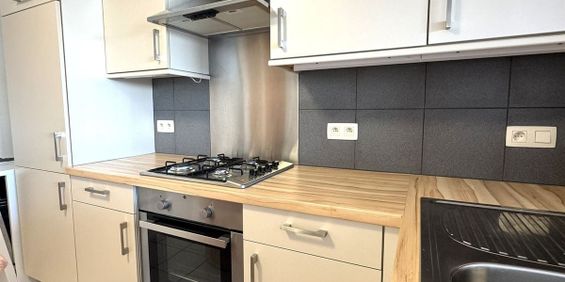 Appartement te huur in Oostende voor € 700 met 2 slaapkamers - Photo 3